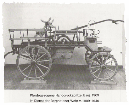 Pferdegezogene Handdruckspritze von 1909
